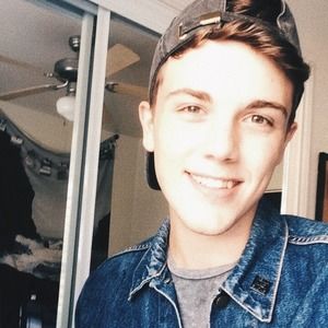 Meet your Posher, Logan